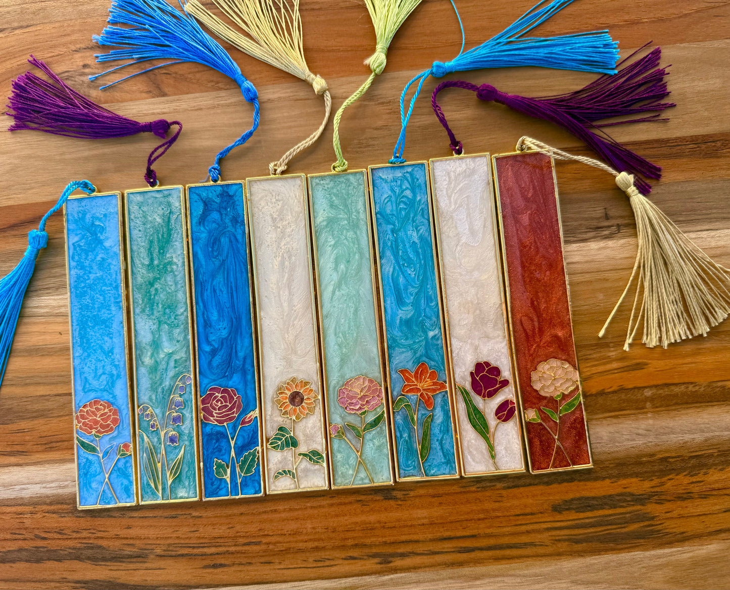 Handmade pigmented resin bookmark